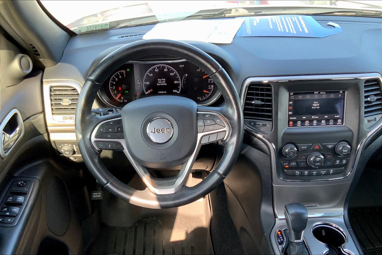 Used 2021 Jeep Grand Cherokee Laredo RWD image 6