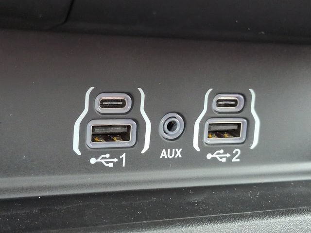 Used 2025 RAM 1500 Big Horn AWD/4WD image 23