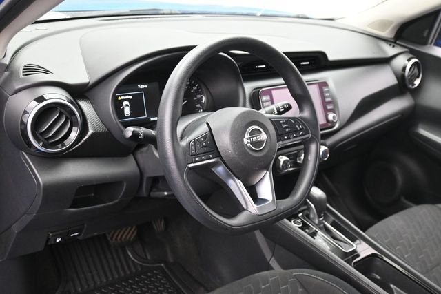 Used 2023 Nissan Kicks SV FWD image 16