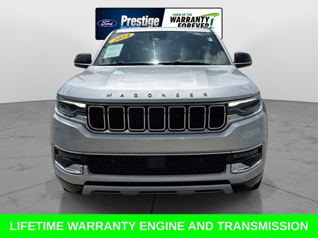 Used 2024 Jeep Wagoneer L Series II w/ Flexible Seating Group RWD image 9