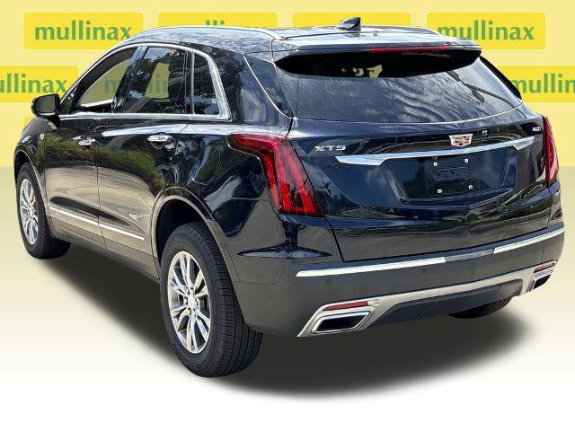 Used 2021 Cadillac XT5 Premium Luxury w/ LPO, Floor Liner Package FWD image 10
