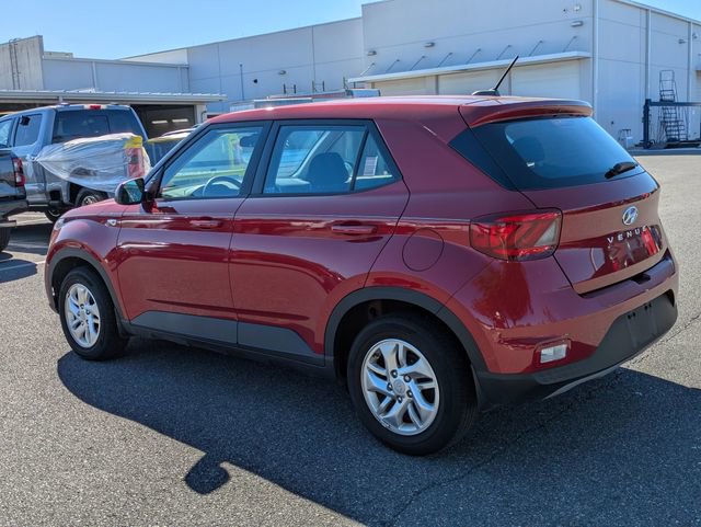 Used 2024 Hyundai Venue SE image 5