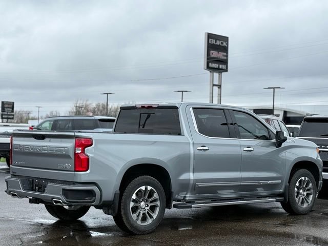 Used 2025 Chevrolet Silverado 1500 High Country AWD/4WD image 38