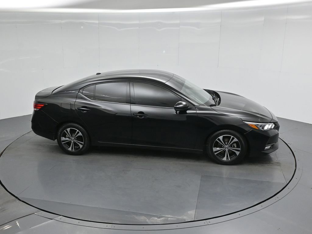 Used 2020 Nissan Sentra SV image 11