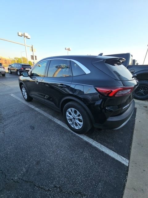 Certified 2024 Ford Escape Active AWD/4WD image 2