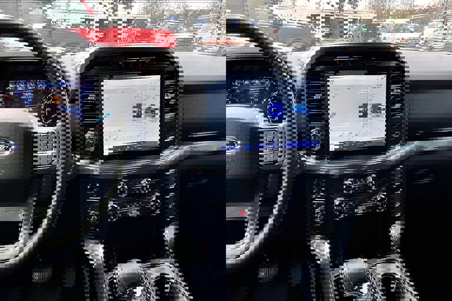 Certified 2022 Ford F150 XLT w/ Equipment Group 302A High image 10