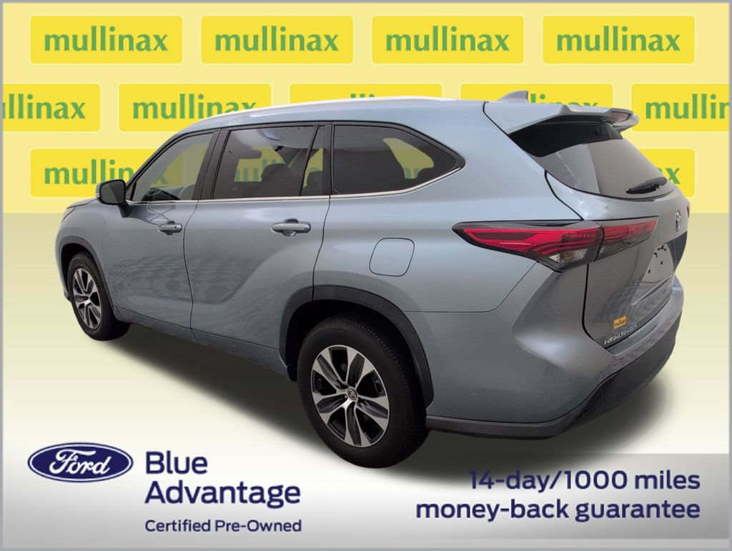 Used 2021 Toyota Highlander XLE FWD image 10