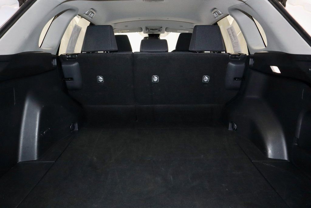 Used 2024 Toyota RAV4 LE image 13
