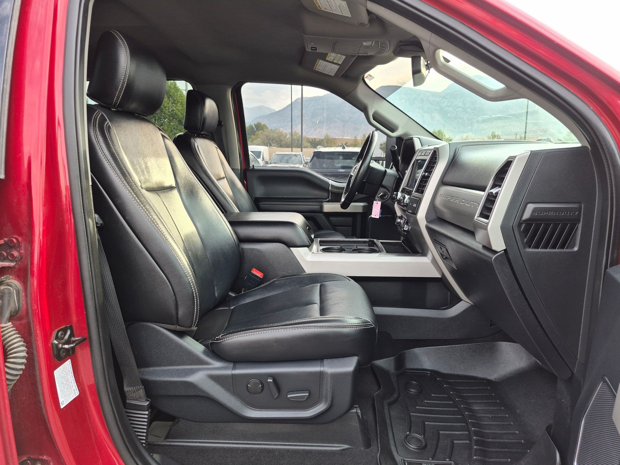 Certified 2020 Ford F250 Lariat AWD/4WD image 32