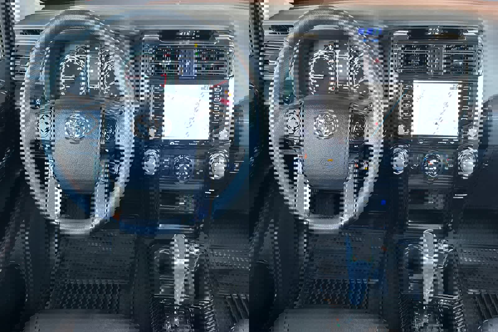 Used 2022 Toyota 4Runner TRD Off-Road Premium w/ TRD Black Wheel Package (TMS) image 14