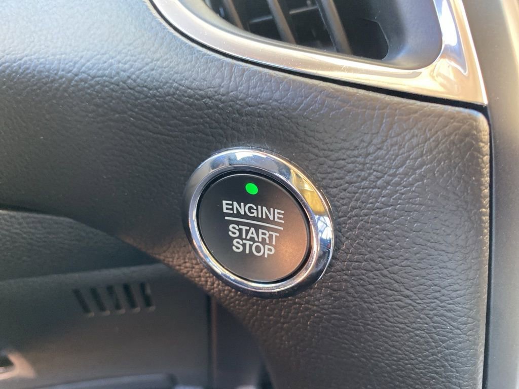 Certified 2022 Ford Edge Titanium image 35