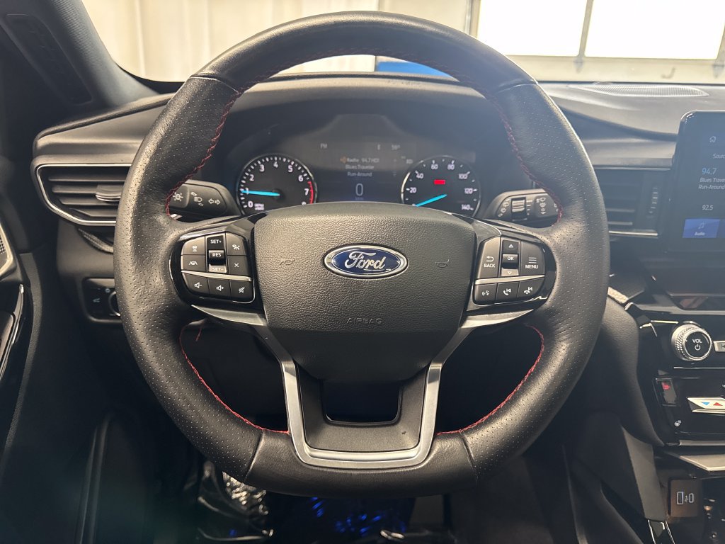 Certified 2023 Ford Explorer ST-Line w/ Class IV Trailer Tow Package AWD/4WD image 17