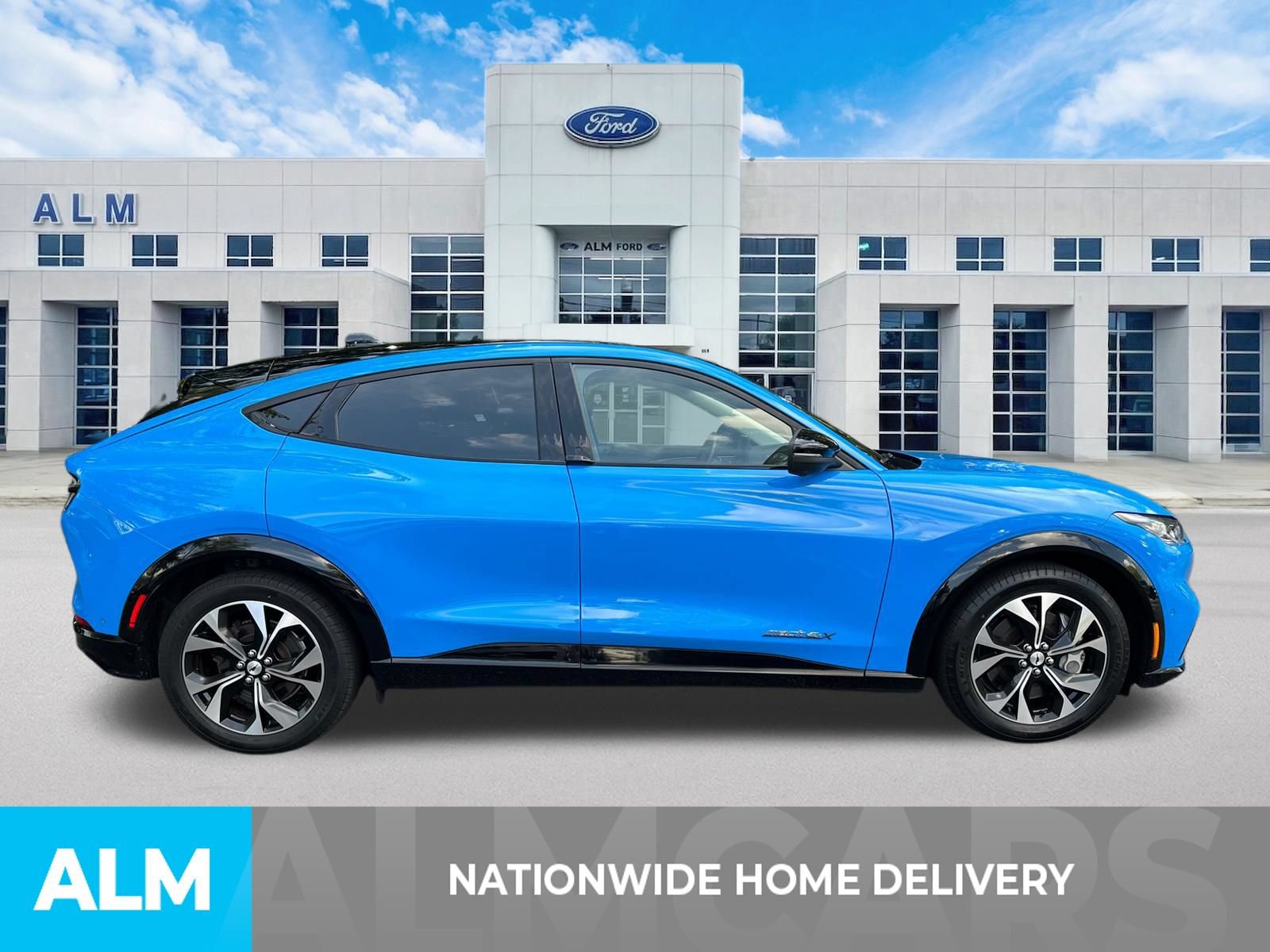 Certified 2023 Ford Mustang Mach-E Premium AWD/4WD image 4