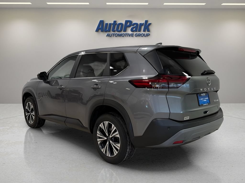 Used 2023 Nissan Rogue SV AWD/4WD image 5
