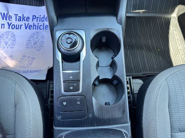 Certified 2022 Ford Escape S AWD/4WD image 17