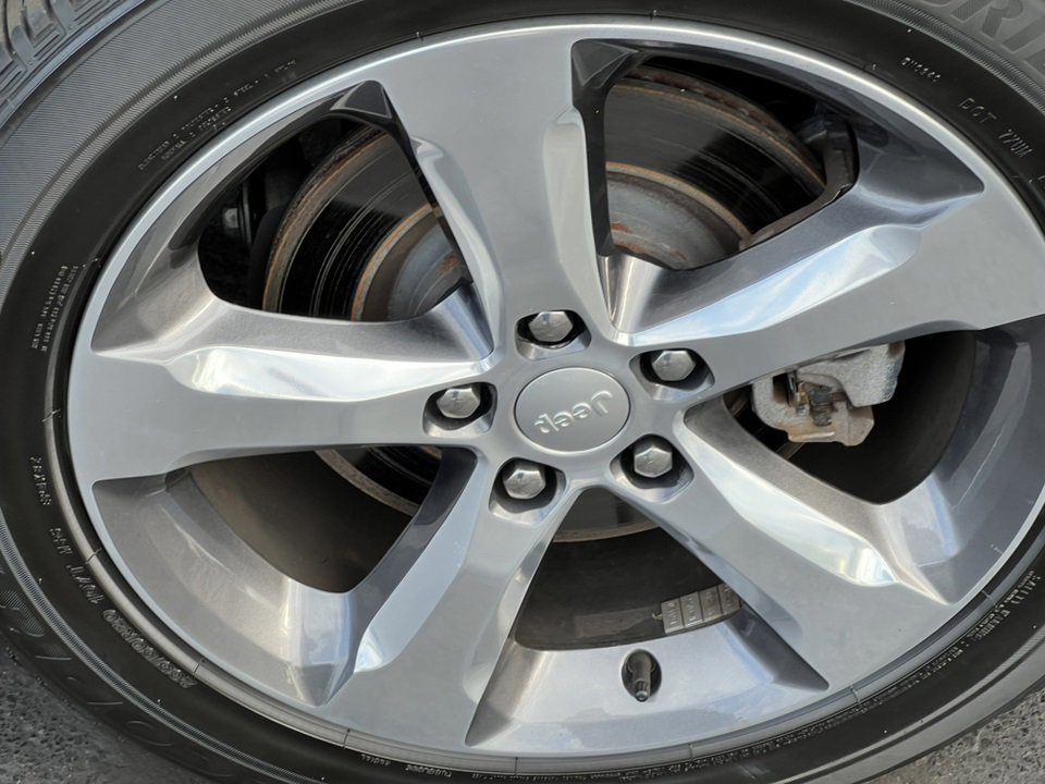 Used 2022 Jeep Grand Cherokee L Limited image 16