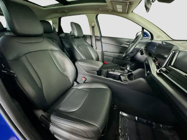 Used 2025 Kia Sportage SX FWD image 14
