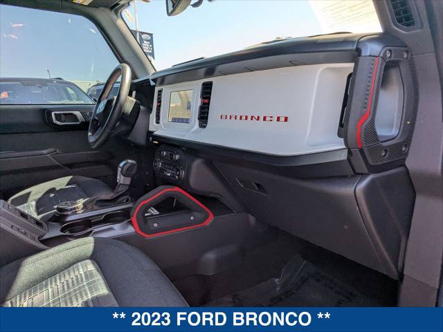 Certified 2023 Ford Bronco Heritage Edition AWD/4WD image 23