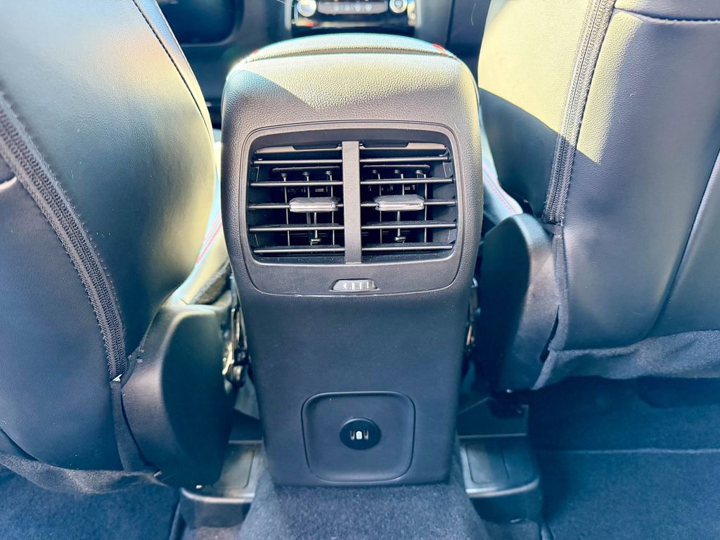 Certified 2024 Ford Escape ST-Line w/ Tech Pack #1 image 33