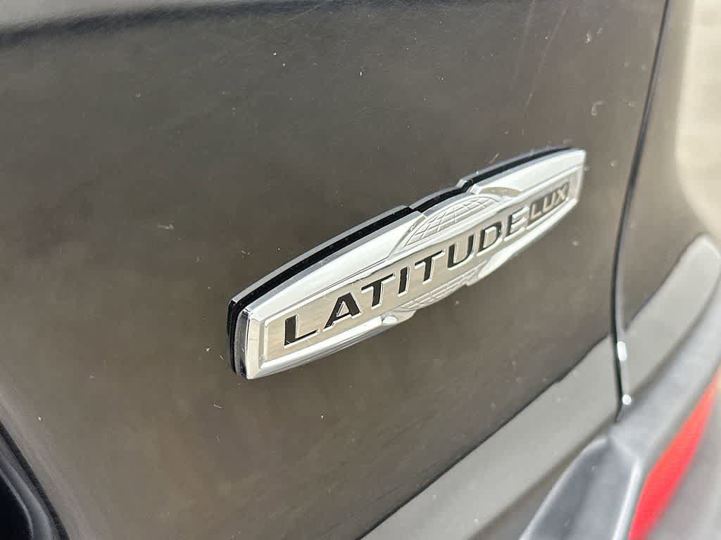 Used 2021 Jeep Cherokee Latitude Lux w/ Comfort/Convenience Group FWD image 7