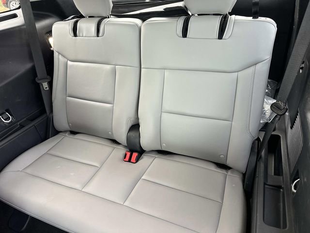 Certified 2025 Ford Explorer Active w/ Active Comfort Package image 25