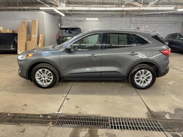 Certified 2022 Ford Escape SE w/ Convenience Package image 2