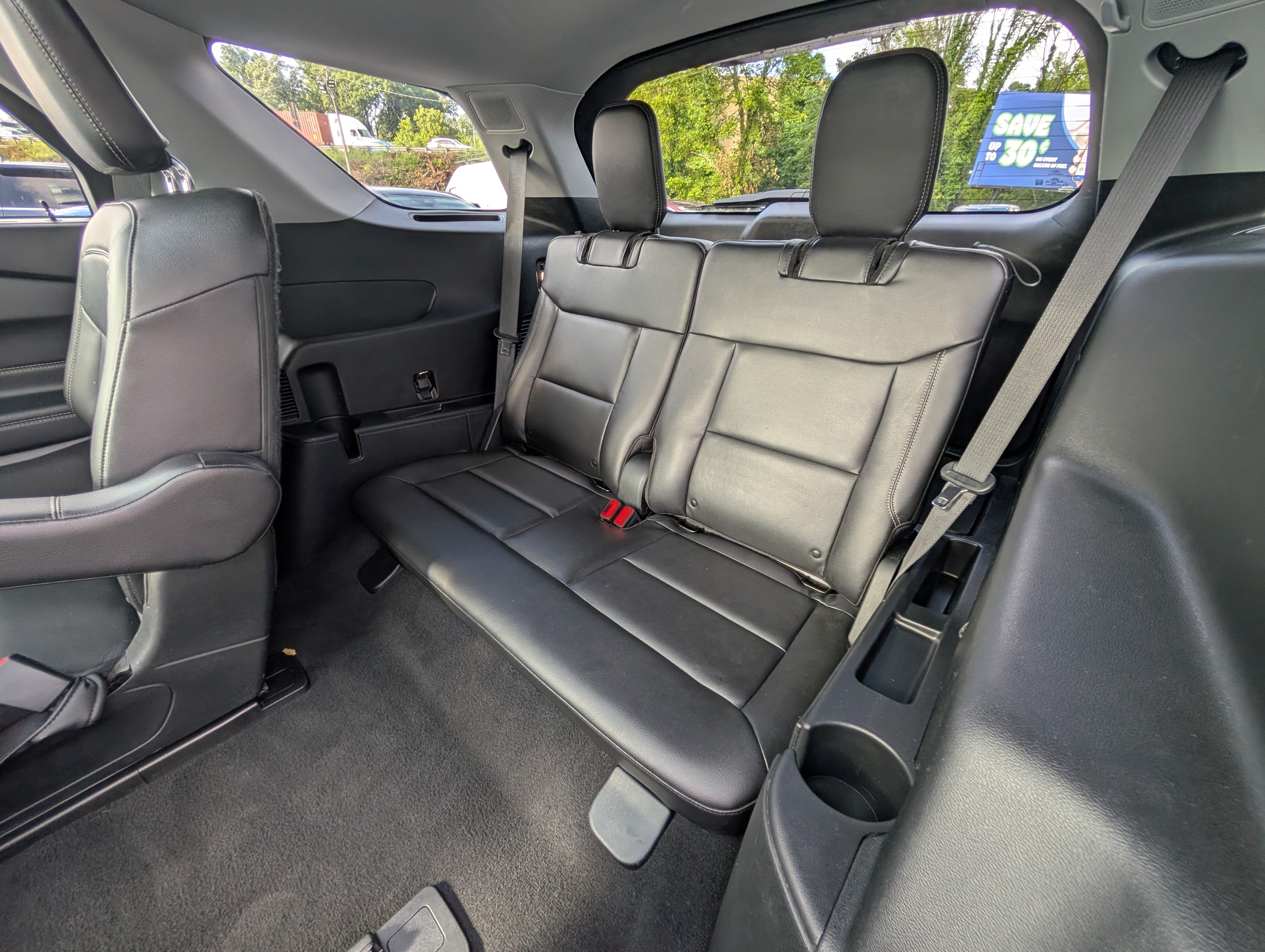 Certified 2022 Ford Explorer Limited w/ Limited Technology Package AWD/4WD image 17