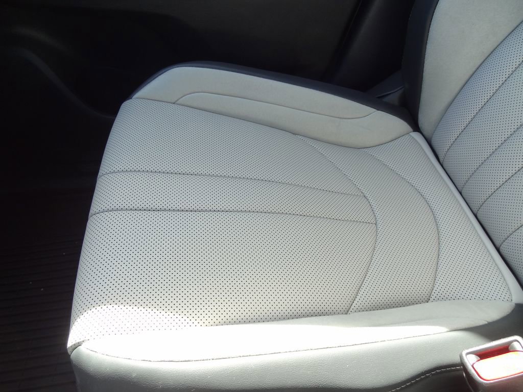 Used 2024 Lexus TX 500h AWD w/ Technology Package image 12