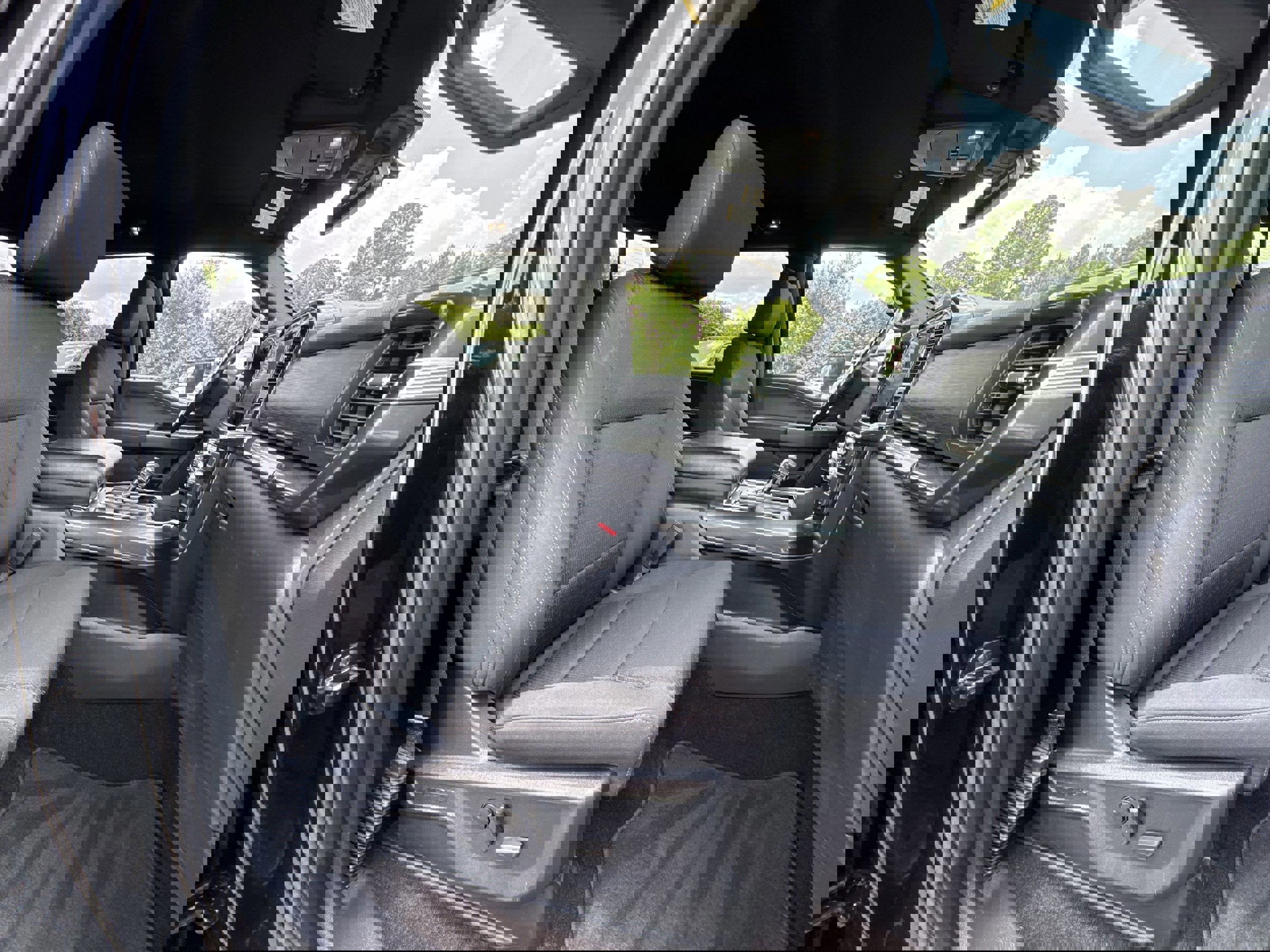 Certified 2022 Ford F150 XLT w/ Equipment Group 302A High image 16