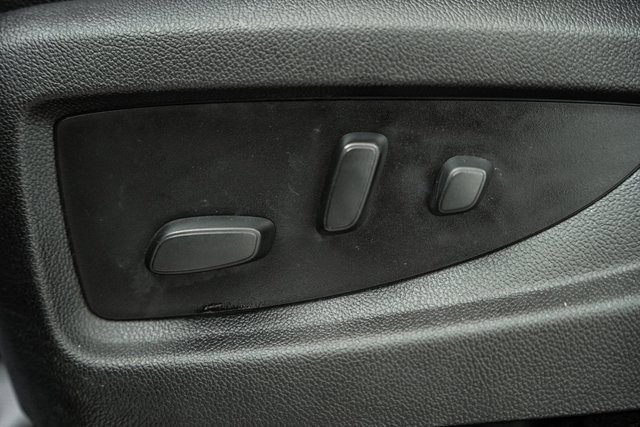 Used 2017 Chevrolet Suburban LT image 45