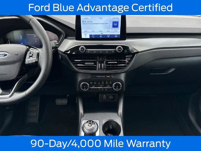 Certified 2025 Ford Escape Active AWD/4WD image 19