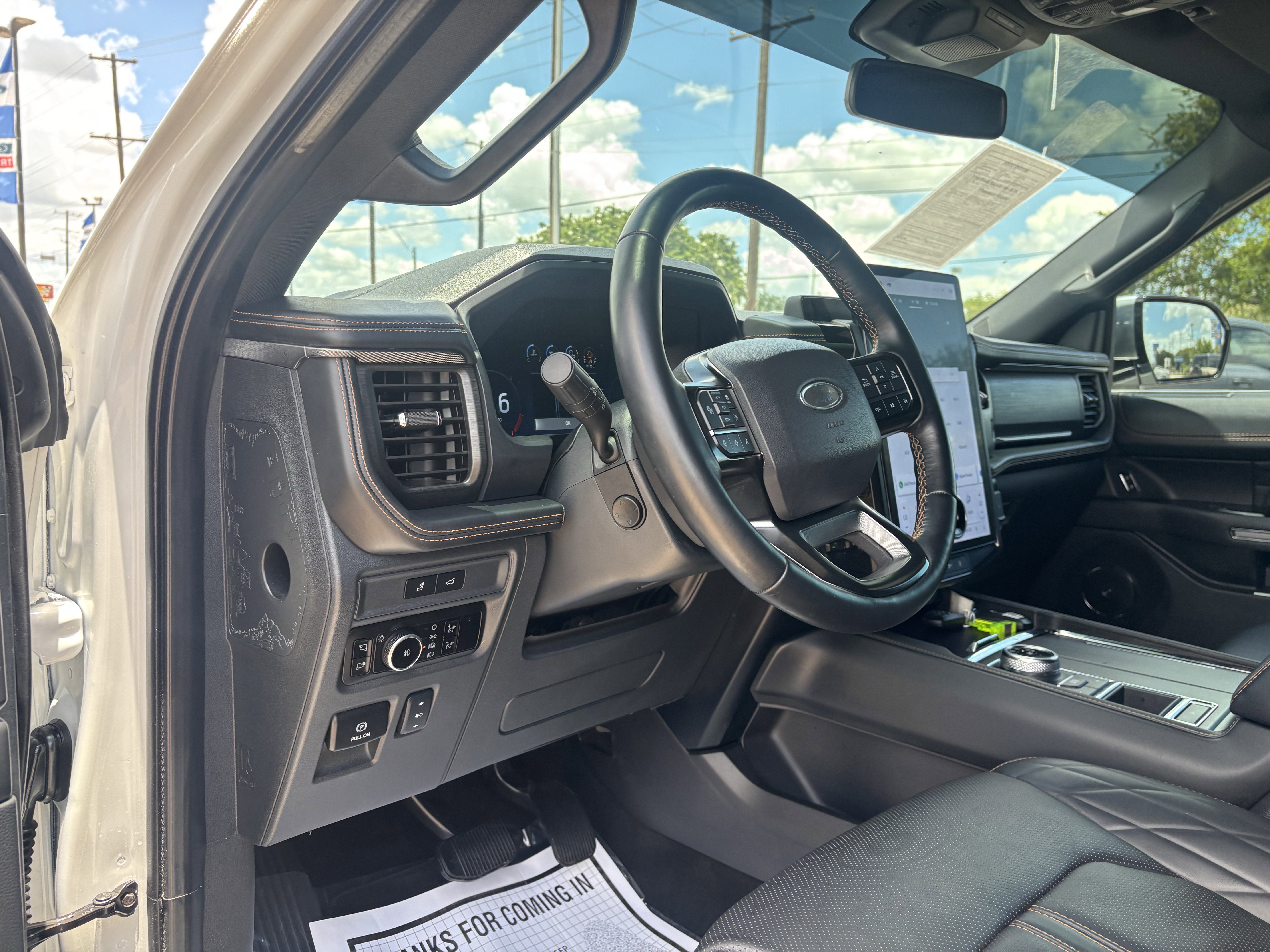 Certified 2024 Ford Expedition Platinum RWD image 11