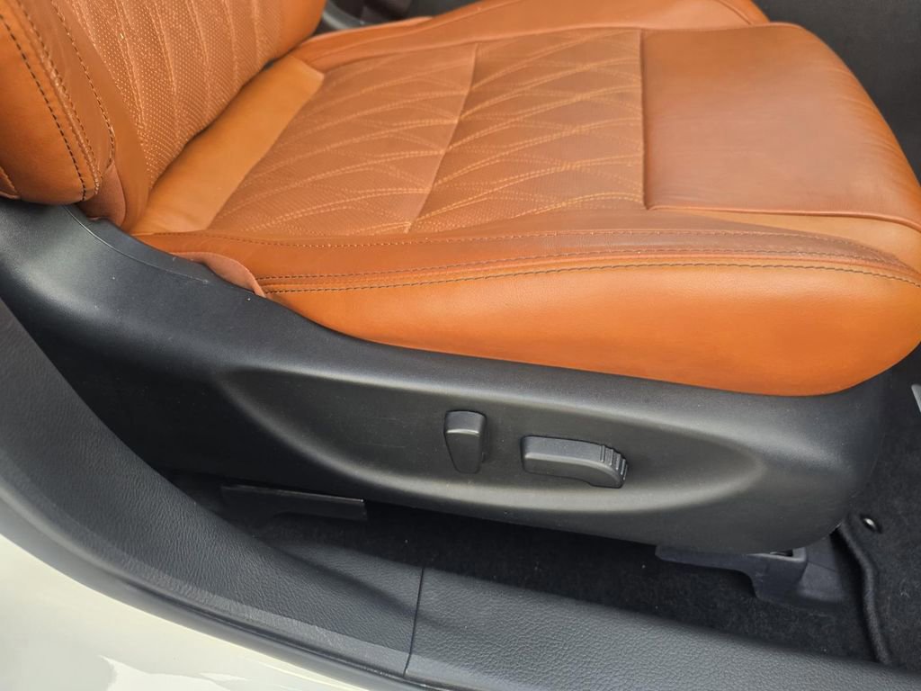 Used 2019 Nissan Maxima Platinum w/ Reserve Package image 27