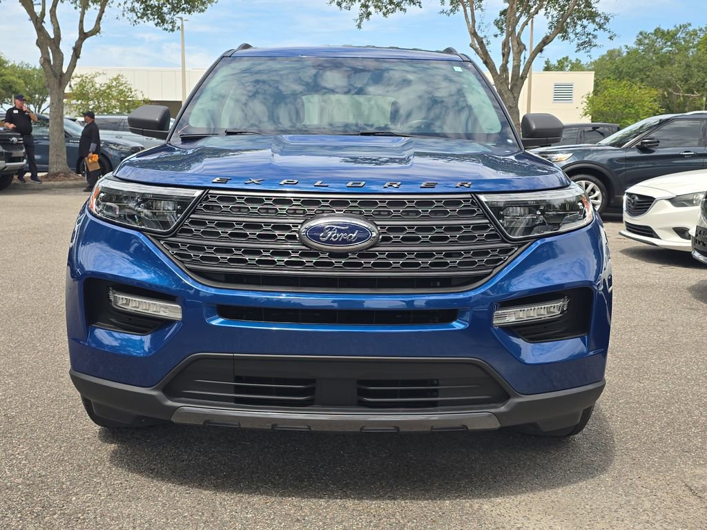 Certified 2021 Ford Explorer XLT w/ Equipment Group 202A RWD image 2