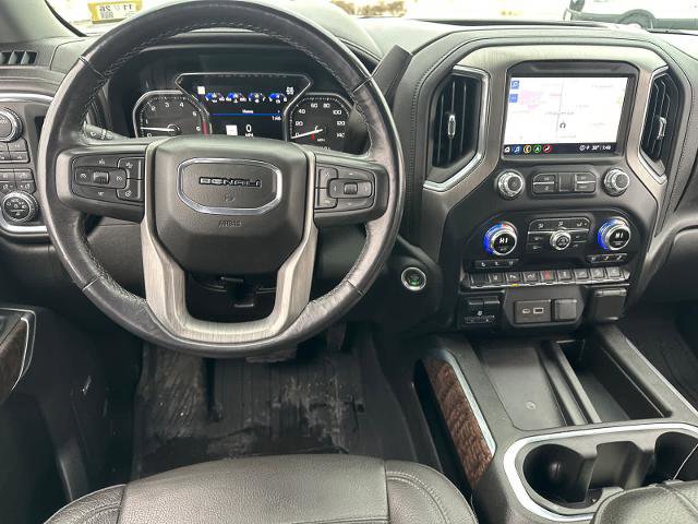 Used 2022 GMC Sierra 3500 Denali w/ Denali Ultimate Package image 16