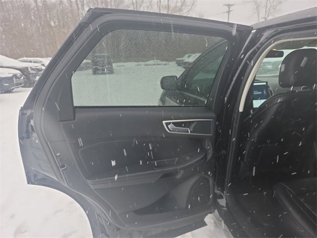 Certified 2023 Ford Edge SEL image 31