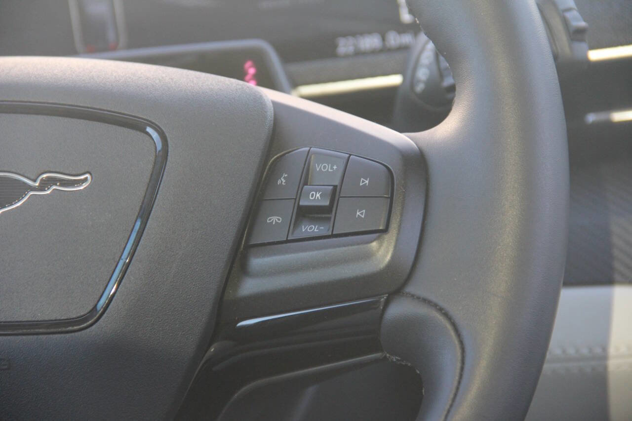 Certified 2022 Ford Mustang Mach-E Premium image 16