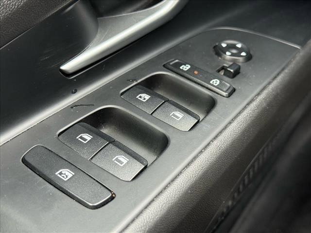 Used 2024 Hyundai Elantra SEL image 17