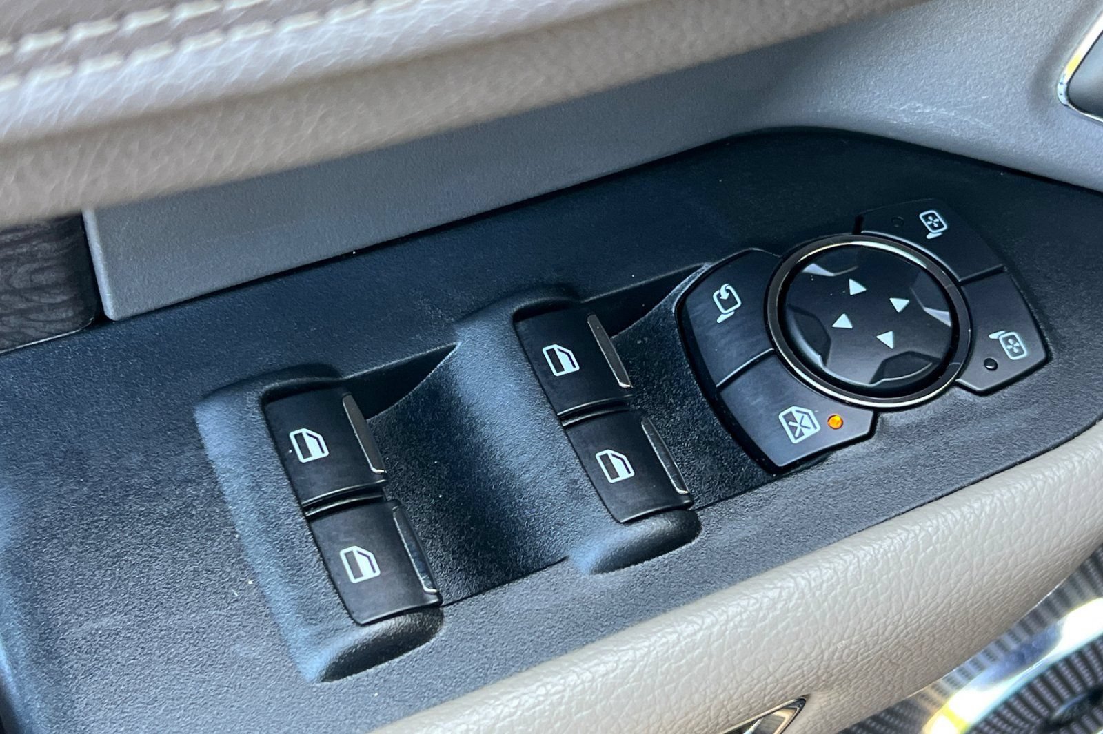 Certified 2019 Ford Expedition Limited w/ Equipment Group 302A AWD/4WD image 12