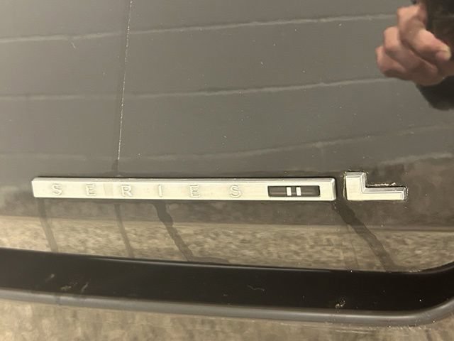 Used 2023 Jeep Wagoneer L Series II AWD/4WD image 31