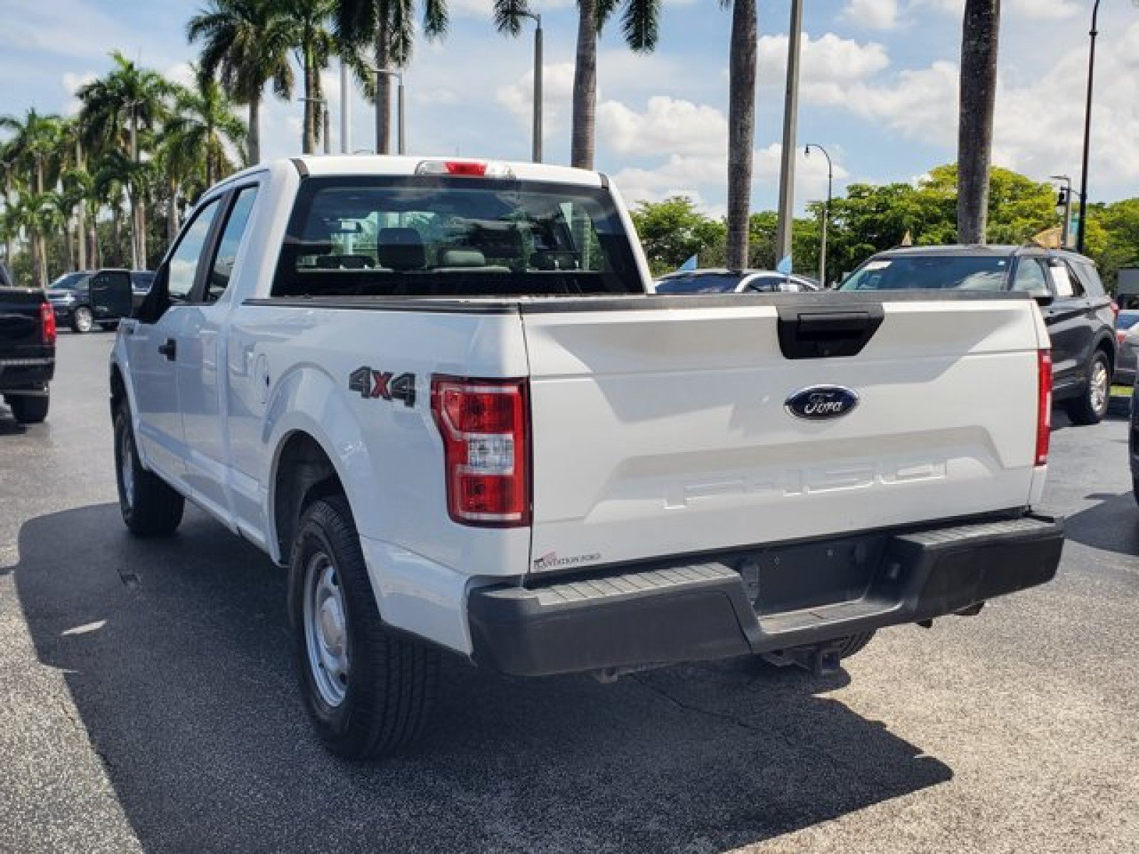 Certified 2018 Ford F150 XL w/ Equipment Group 101A Mid AWD/4WD image 5