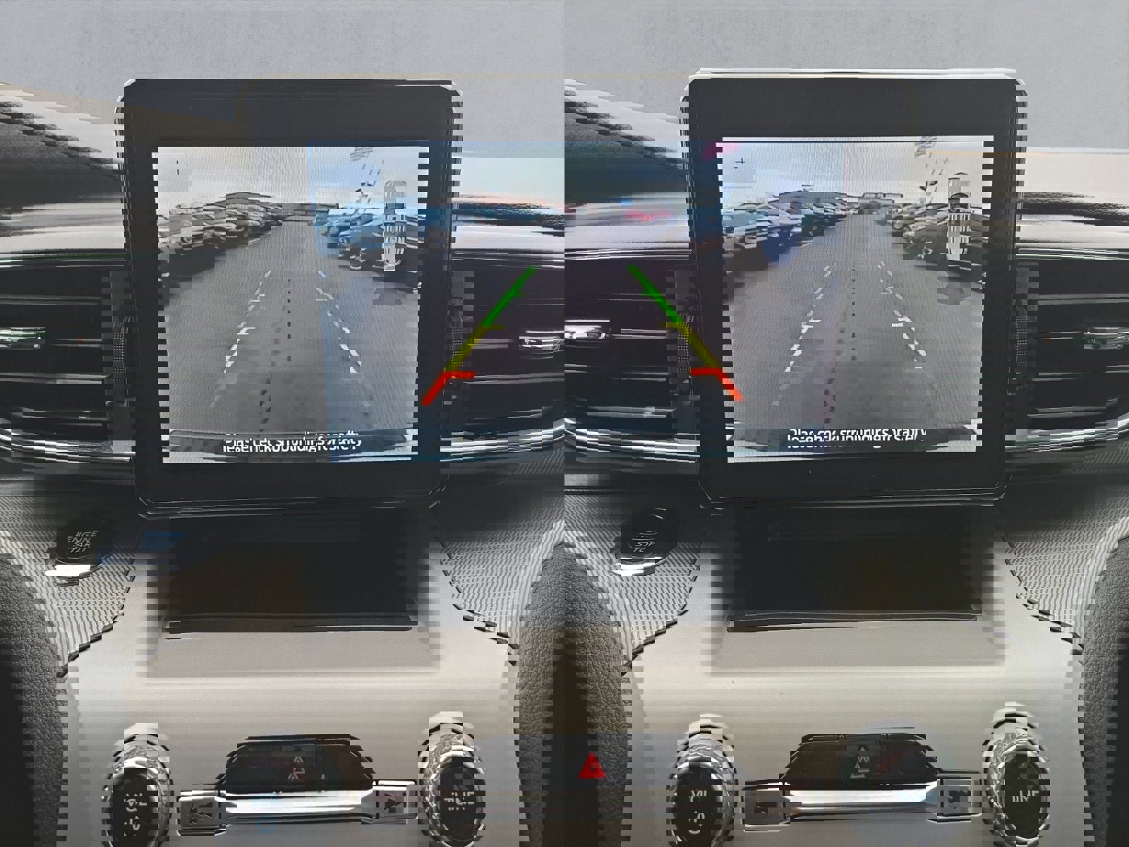 Certified 2024 Ford Explorer XLT w/ Equipment Group 202A image 19