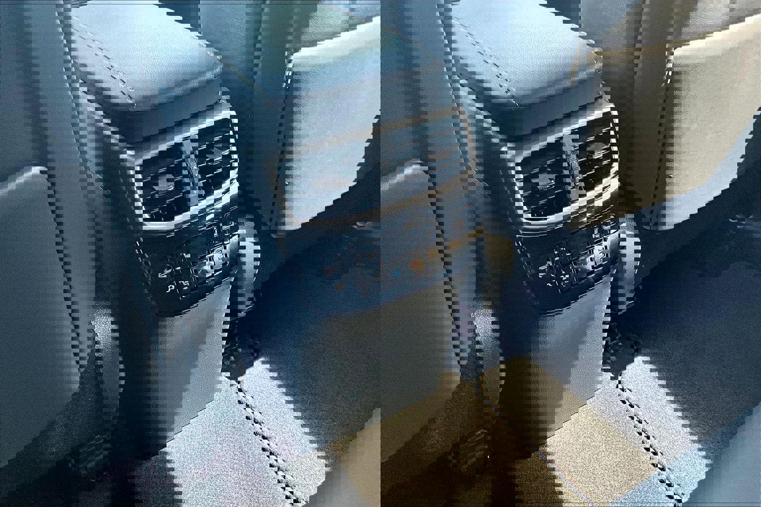 Used 2023 Lexus RX 350 AWD w/ Accessory Package (Z1) image 33