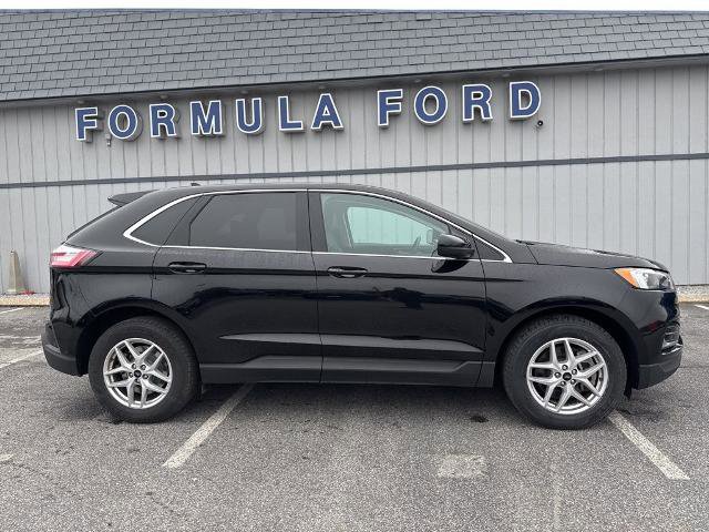 Certified 2024 Ford Edge SEL AWD/4WD image 2