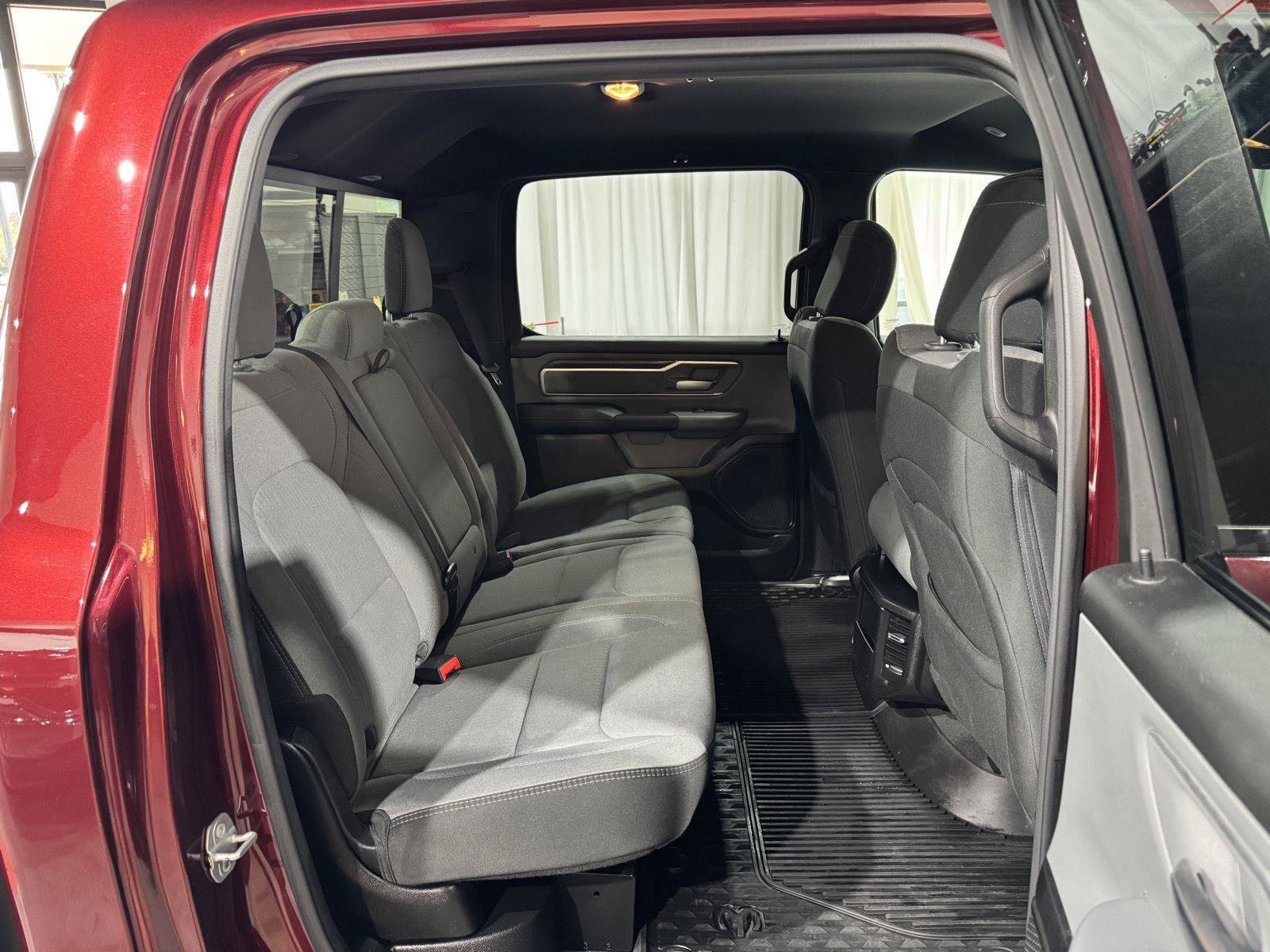 Used 2021 RAM 1500 Big Horn AWD/4WD image 26