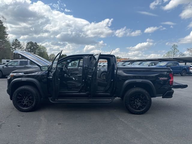Used 2025 Chevrolet Colorado Trail Boss image 26