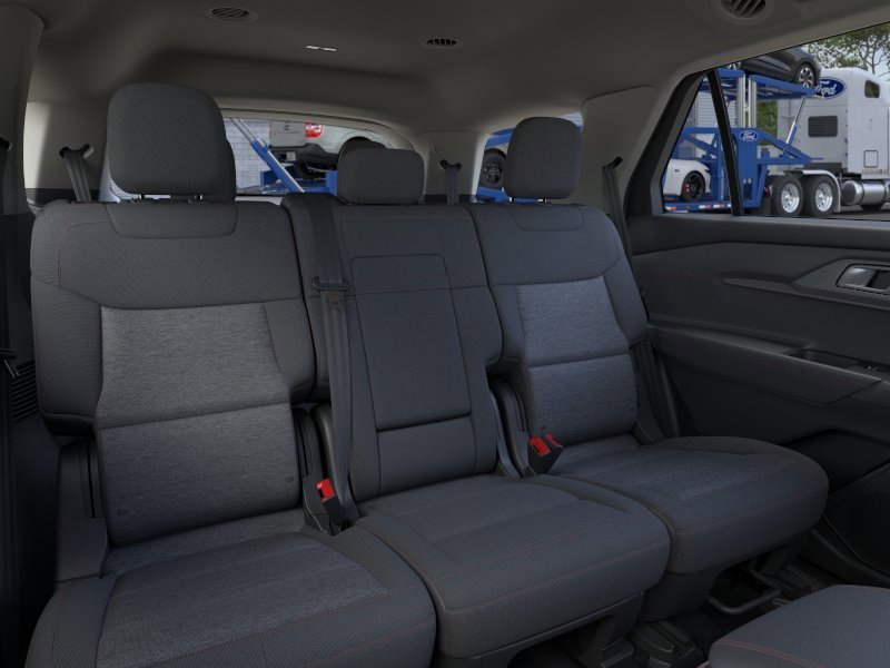 Certified 2026 Ford Explorer Active RWD image 12