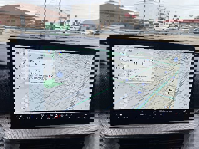 Certified 2025 Ford Explorer Active image 17