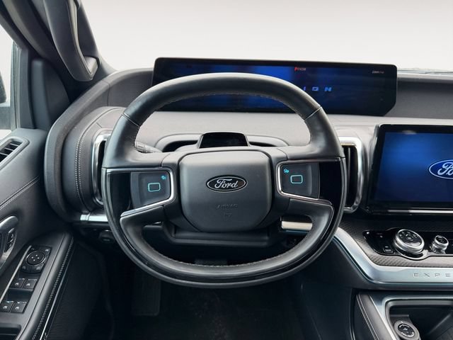 Certified 2025 Ford Expedition Max Platinum w/ Stealth Appearance Package AWD/4WD image 13