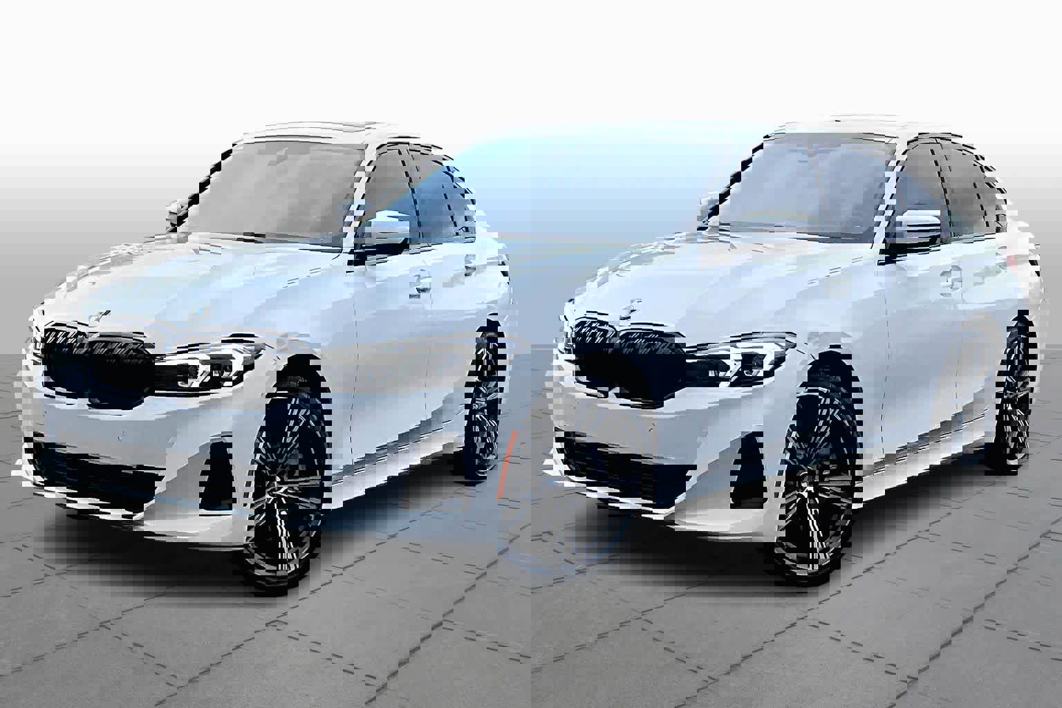 Used 2023 BMW 330i Sedan w/ Driving Assistance Package image 35